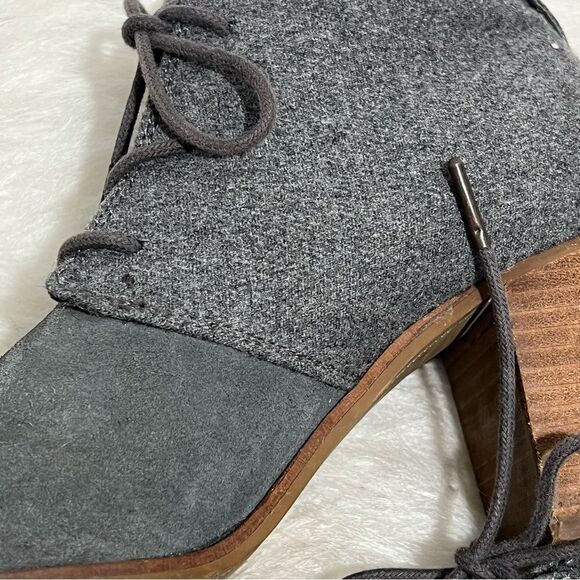 Toms Lunata Grey Suede Block Heeled Lace-Up Booties‎ -- 8.5 - Picture 9 of 13